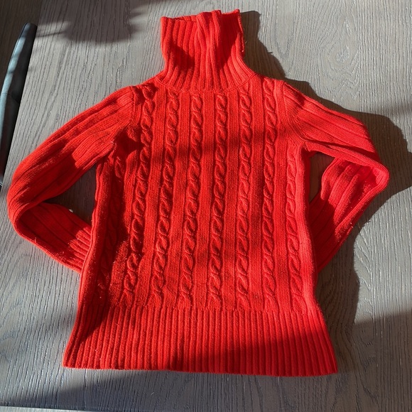 Red Cable knit J Crew Sweater Size XS - Picture 5 of 7